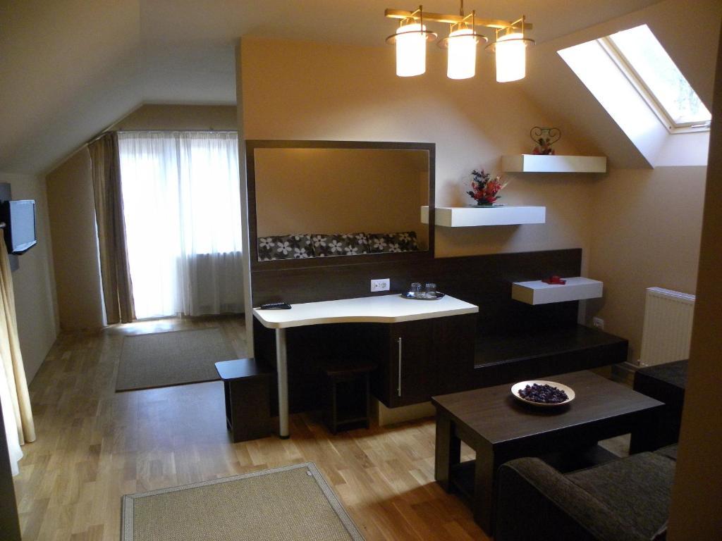 Hotel Casa Enescu Bran  Pokój zdjęcie